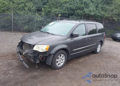 2012 Chrysler Town & Country Touring z USA, uszkodzony, nr VIN 2C4RC1BG6CR286526